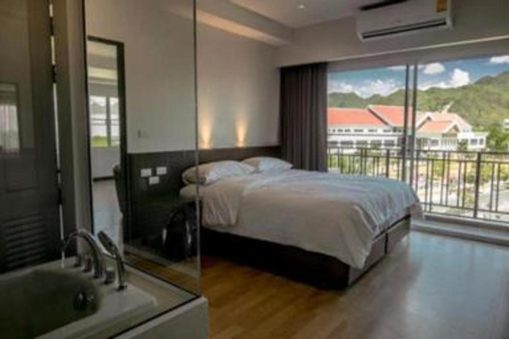 Eurotel Hotel Kanchanaburi City Exterior photo